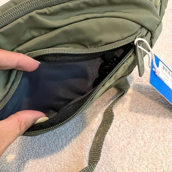 Adidas Unisex Olive Bags Originals Major Green National Waist Pack Zipper NWT - Picture 5 of 11